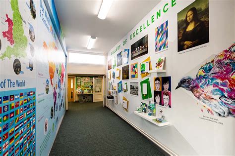 School Gallery .